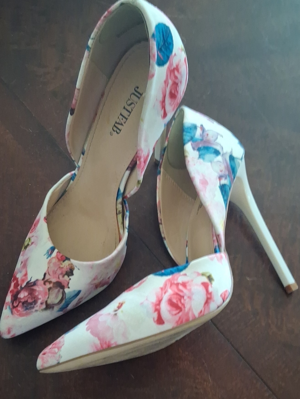 JustFab White Floral Pointed-Toe Stiletto Heels